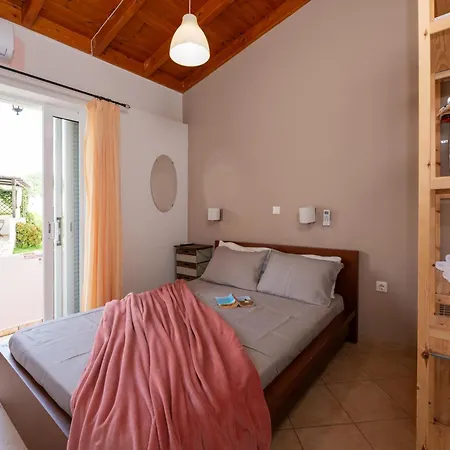 Spedion Villa - Near To Sea Villas With Swimming Pool Holiday home *