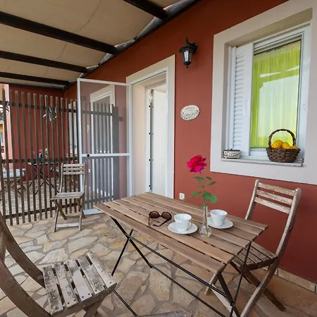 Spedion Villa - Near To Sea Villas With Swimming Pool * Gythio