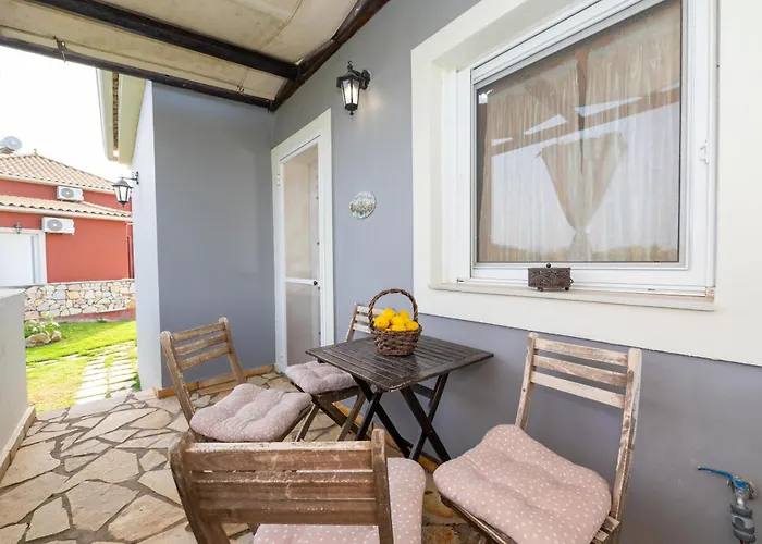 Spedion Villa - Near To Sea Villas With Heated Swimming Pool Gythio