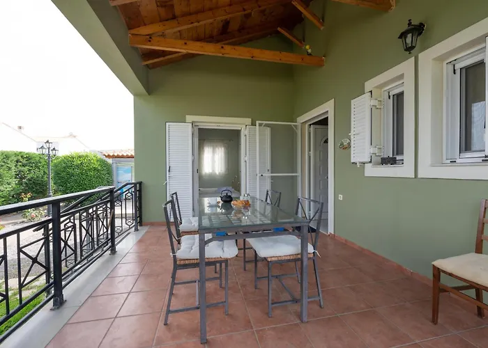 Ferienhaus Spedion Villa - Near To Sea Villas With Heated Swimming Pool