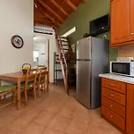 Spedion - Near To Sea With Heated Swimming Pool Сasa de vacaciones