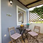 Сasa de vacaciones Spedion - Near To Sea With Heated Swimming Pool