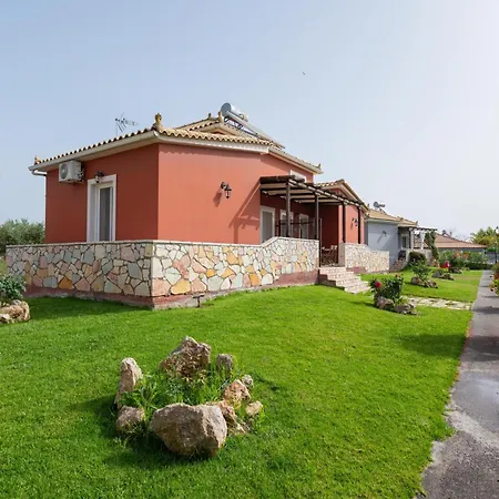 度假居 Spedion - Near To Sea With Swimming Pool