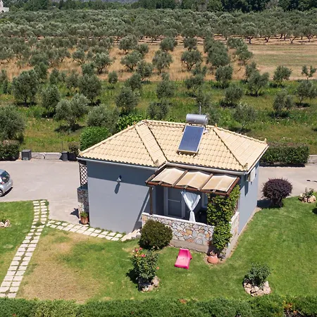 Hébergement de vacances Spedion - Near To Sea With Heated Swimming Pool Gythio