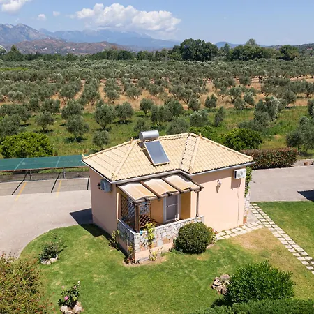 Hébergement de vacances Spedion - Near To Sea With Heated Swimming Pool Gythio
