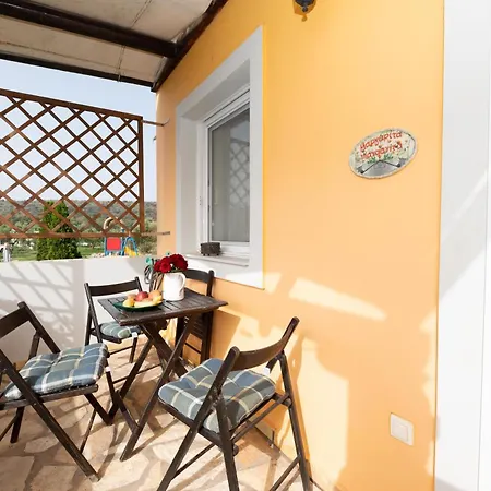 度假居 Spedion - Near To Sea With Swimming Pool *