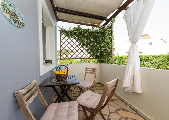 Spedion - Near To Sea With Heated Swimming Pool Σπίτι διακοπών Γύθειο