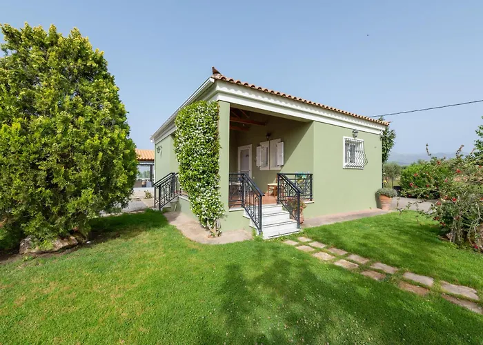 Spedion - Near To Sea With Heated Swimming Pool Сasa de vacaciones *