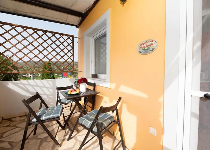Сasa de vacaciones Spedion - Near To Sea With Heated Swimming Pool *