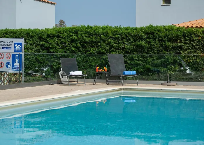 Spedion - Near To Sea With Heated Swimming Pool Vakantiehuis